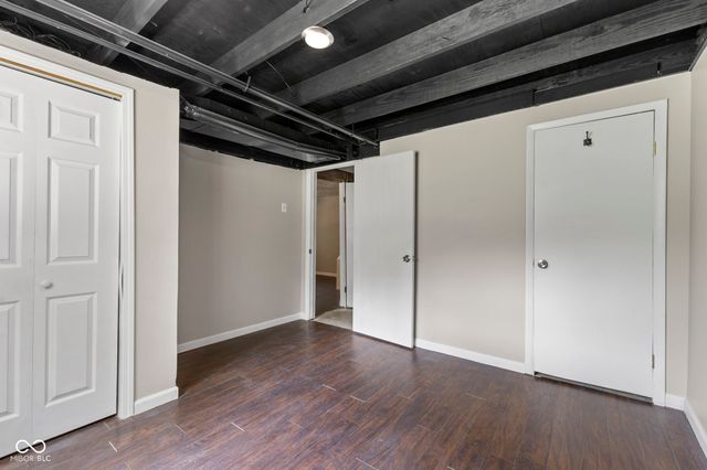 8536 Friendship Lane, Indianapolis, IN 46217