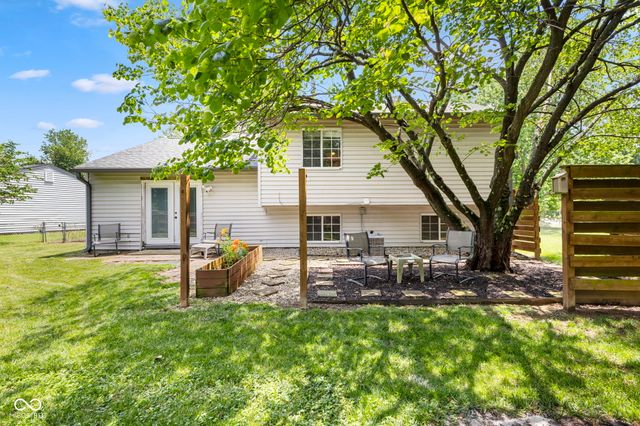 8536 Friendship Lane, Indianapolis, IN 46217
