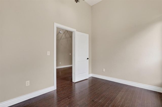 16204 Wind Crest Way, Edmond, OK 73013