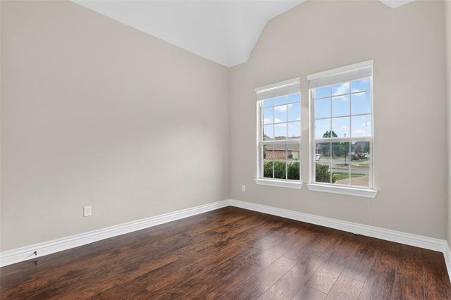 16204 Wind Crest Way, Edmond, OK 73013