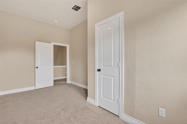 16204 Wind Crest Way, Edmond, OK 73013