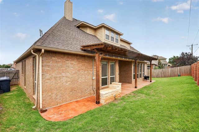 16204 Wind Crest Way, Edmond, OK 73013