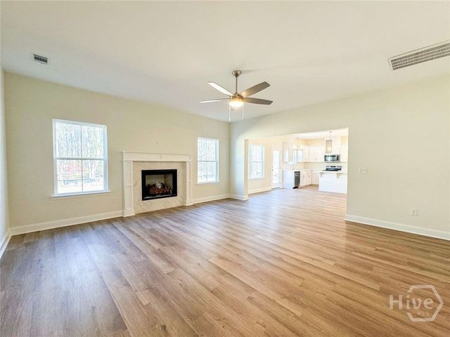 190 Providence Loop, Hinesville, GA 31313