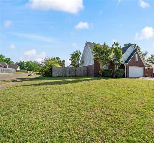 7007 MANSLICK RD, Unincorporated, TN 38018