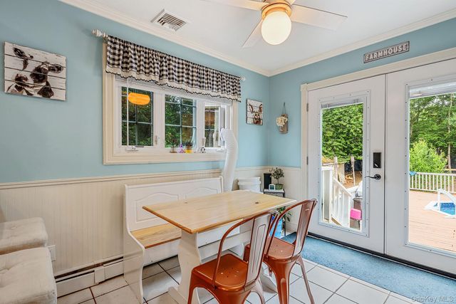 1010 Sipp Avenue, Medford, NY 11763