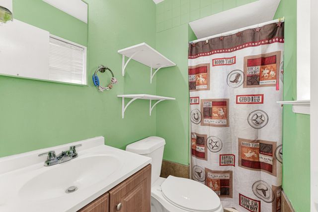 2322 Halifax Drive, Carrollton, TX 75006