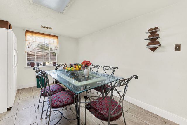 2322 Halifax Drive, Carrollton, TX 75006