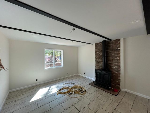 9153 Manzanita Ln, Oregon House, CA 95962