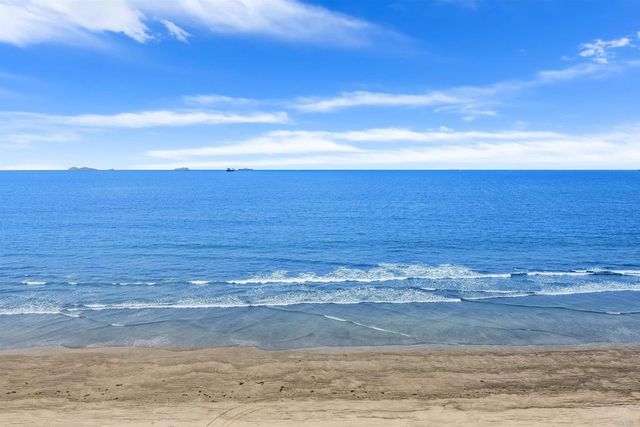 1760 Avenida del Mundo 805, Coronado, CA 92118