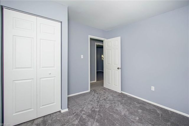 1926 Somerville DR, Hampton, VA 23663