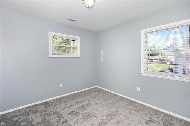 1926 Somerville DR, Hampton, VA 23663