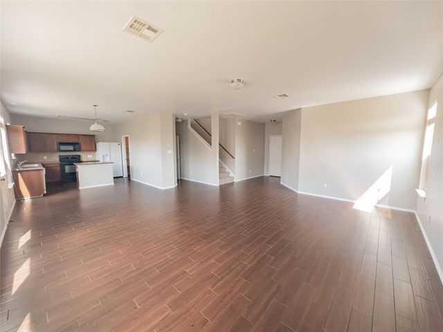 9909 Fantail LN, Temple, TX 76502