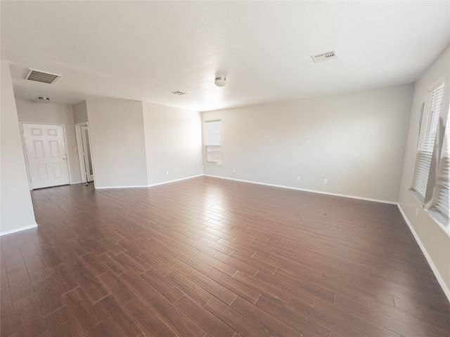 9909 Fantail LN, Temple, TX 76502