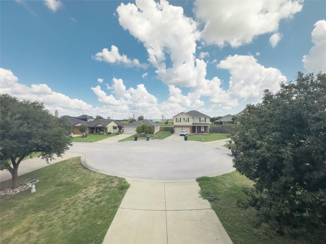 9909 Fantail LN, Temple, TX 76502