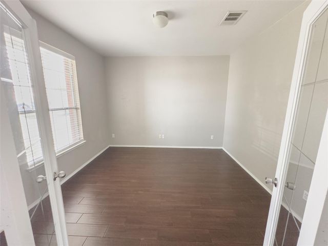 9909 Fantail LN, Temple, TX 76502