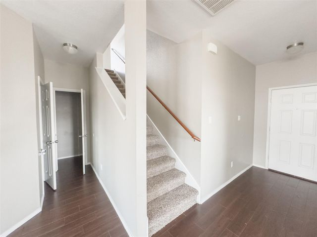 9909 Fantail LN, Temple, TX 76502