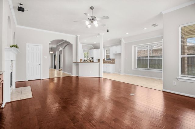 25609 Peppermill Creek Drive, Porter, TX 77365