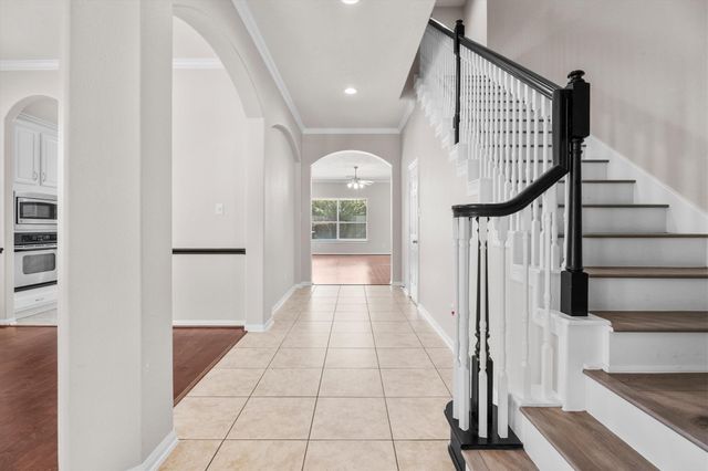 25609 Peppermill Creek Drive, Porter, TX 77365