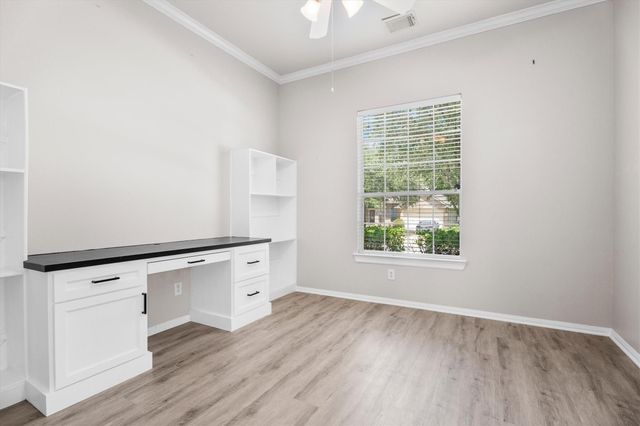 25609 Peppermill Creek Drive, Porter, TX 77365