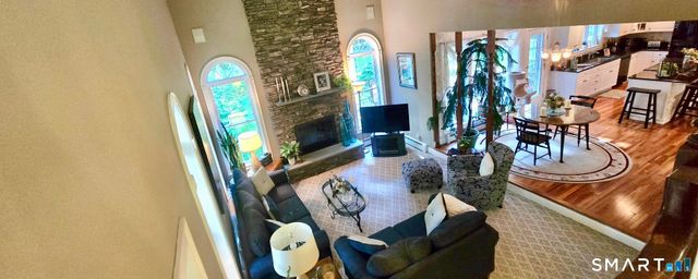 68 Troutwood Drive, New Hartford, CT 06057