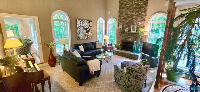 68 Troutwood Drive, New Hartford, CT 06057