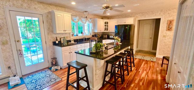 68 Troutwood Drive, New Hartford, CT 06057