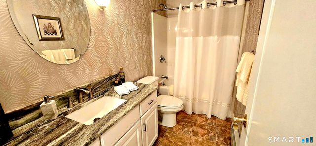 68 Troutwood Drive, New Hartford, CT 06057