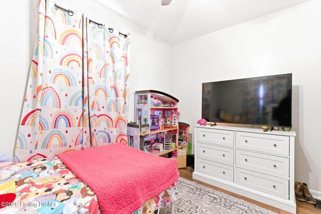 4211 Camp Ground Rd, Louisville, KY 40216