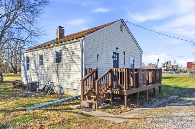 4211 Camp Ground Rd, Louisville, KY 40216