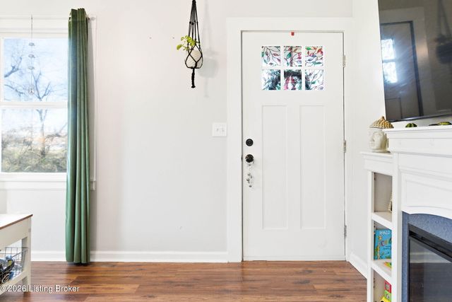 4211 Camp Ground Rd, Louisville, KY 40216