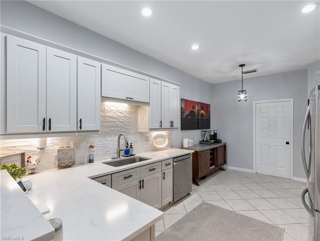 20334 Larino LOOP, Estero, FL 33928