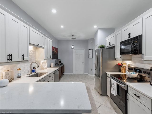 20334 Larino LOOP, Estero, FL 33928