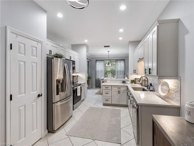 20334 Larino LOOP, Estero, FL 33928