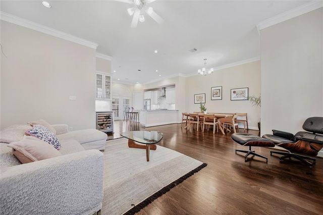 602 Knox Street, Houston, TX 77007