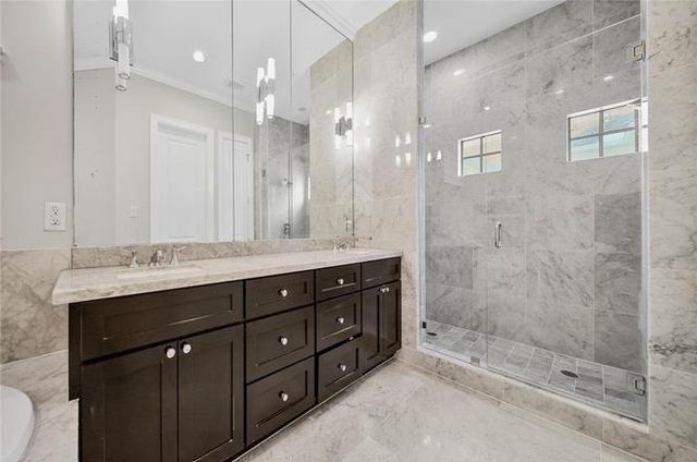 602 Knox Street, Houston, TX 77007