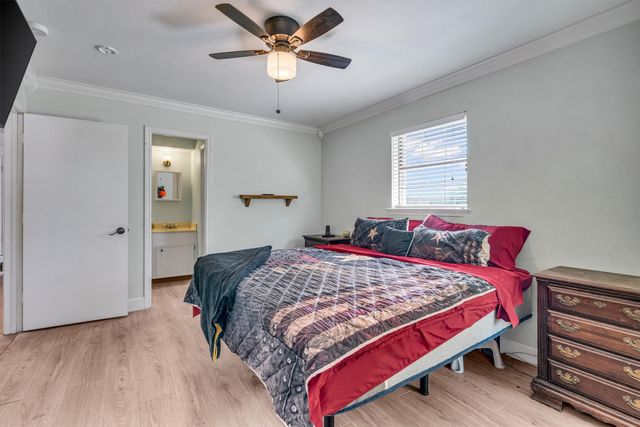 104 Willow Lake Lane, Crandall, TX 75114