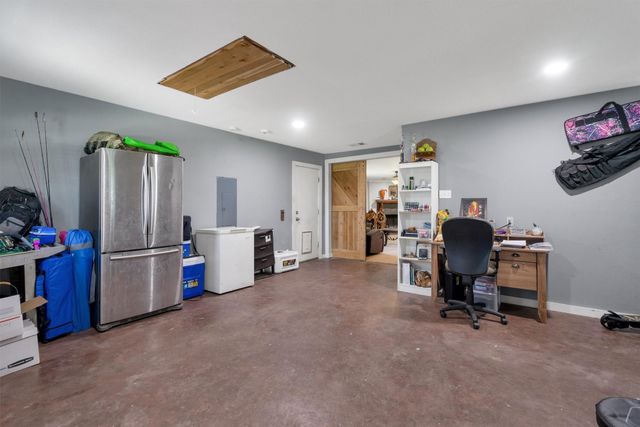 104 Willow Lake Lane, Crandall, TX 75114