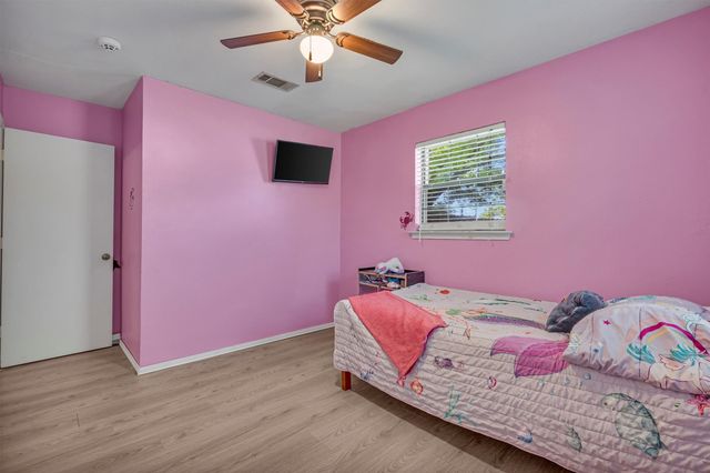 104 Willow Lake Lane, Crandall, TX 75114