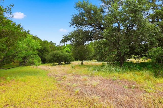 1904 Fault Line DR, Horseshoe Bay, TX 78657