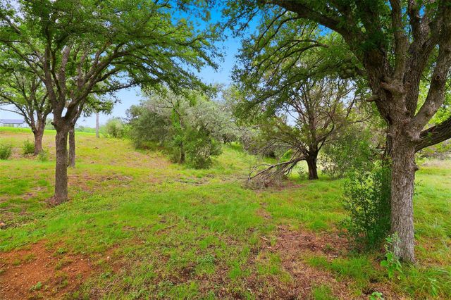 1904 Fault Line DR, Horseshoe Bay, TX 78657