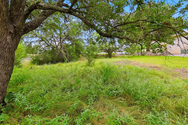 1904 Fault Line DR, Horseshoe Bay, TX 78657