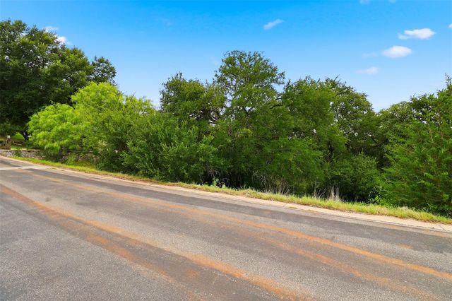1904 Fault Line DR, Horseshoe Bay, TX 78657