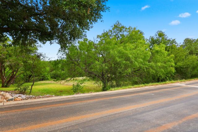 1904 Fault Line DR, Horseshoe Bay, TX 78657