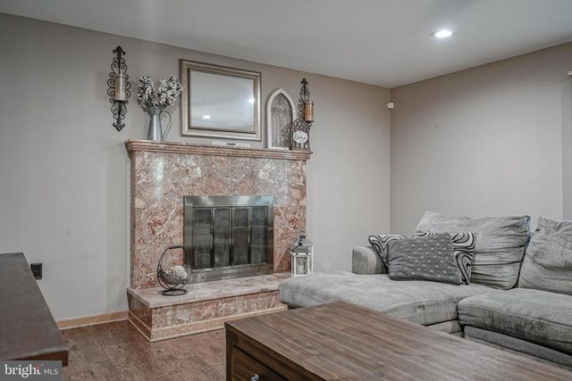 551 GREENWOOD DR, Hammonton, NJ 08037