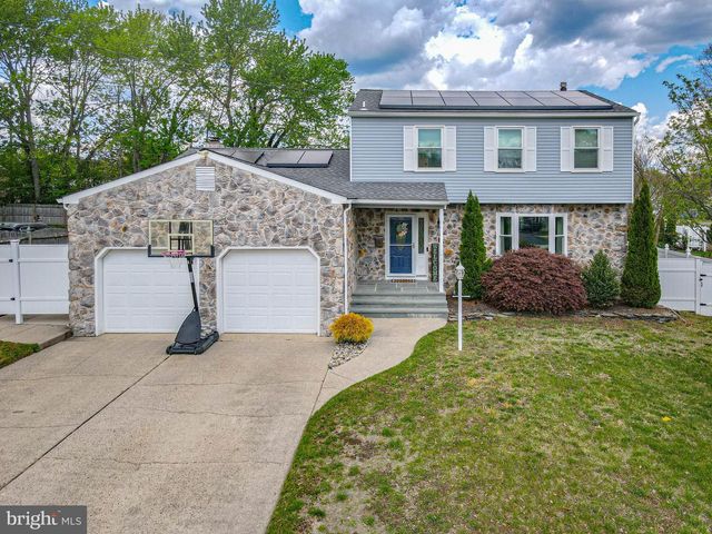 551 GREENWOOD DR, Hammonton, NJ 08037