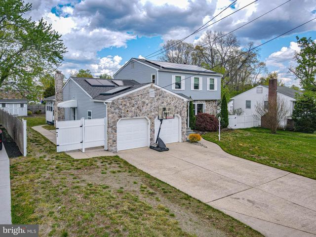 551 GREENWOOD DR, Hammonton, NJ 08037