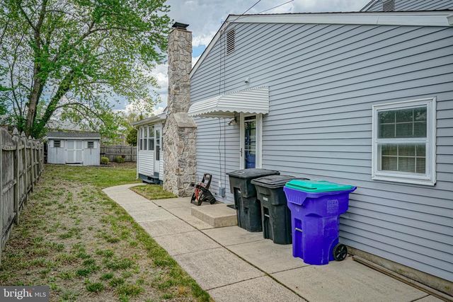 551 GREENWOOD DR, Hammonton, NJ 08037