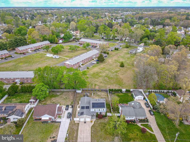 551 GREENWOOD DR, Hammonton, NJ 08037