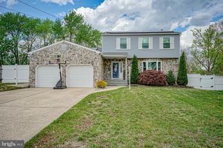 551 GREENWOOD DR, Hammonton, NJ 08037