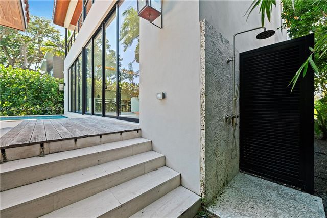5831 Alton Road, Miami Beach, FL 33140